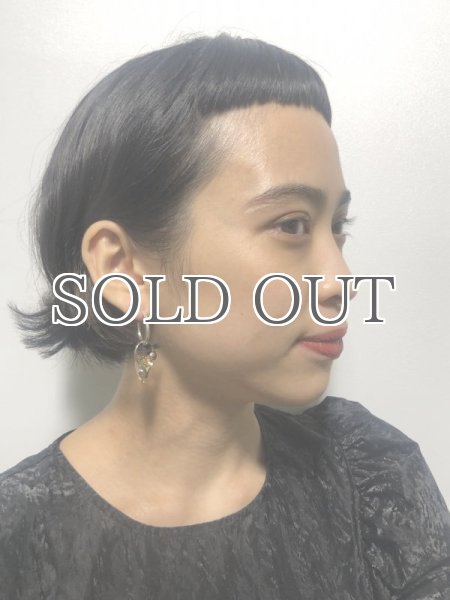 画像5: 【JUSTINE CLENQUET】MADISON EARRING /ハートチャーム付きシングルミニフープピアス［SILVER］ (5)