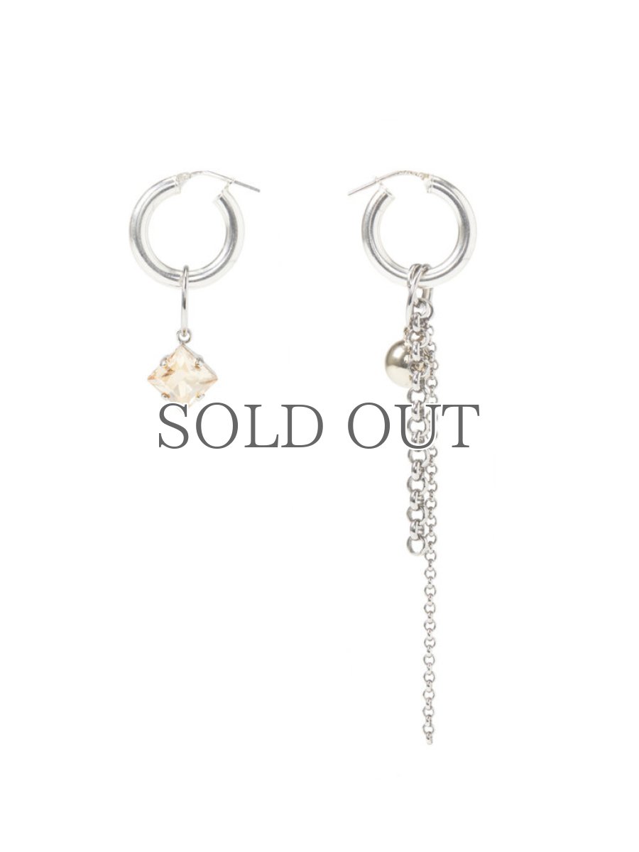 画像1: 【JUSTINE CLENQUET】QUEEN EARRING /アシンメトリーチャームピアス［SILVER x GOLD］ (1)