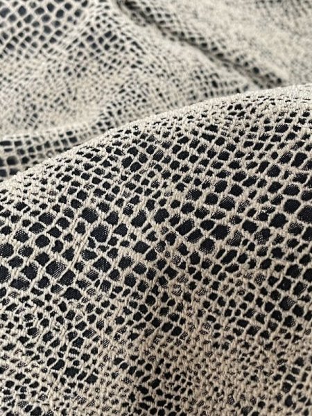 画像7: 【50%OFF】［GHOSPELL］RAYNE SPLIT HEM TROUSERS パイソン柄スリット入りトラウザーパンツ -BEIGE (7)