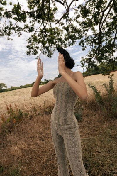 画像10: 【50%OFF】［GHOSPELL］RAYNE SPLIT HEM TROUSERS パイソン柄スリット入りトラウザーパンツ -BEIGE (10)