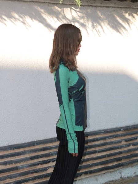 画像7: 50%OFF【RED SEPTEMBER】FORM-FITTING LONG SLEEVE TOP／ハイネックプリントロングスリーブトップ［GREEN x BLACK］ (7)