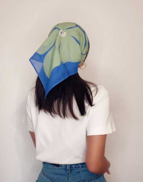 画像5: ARDE - ARTY FLOWERS BLUE scarf (63 x 63cm) (5)