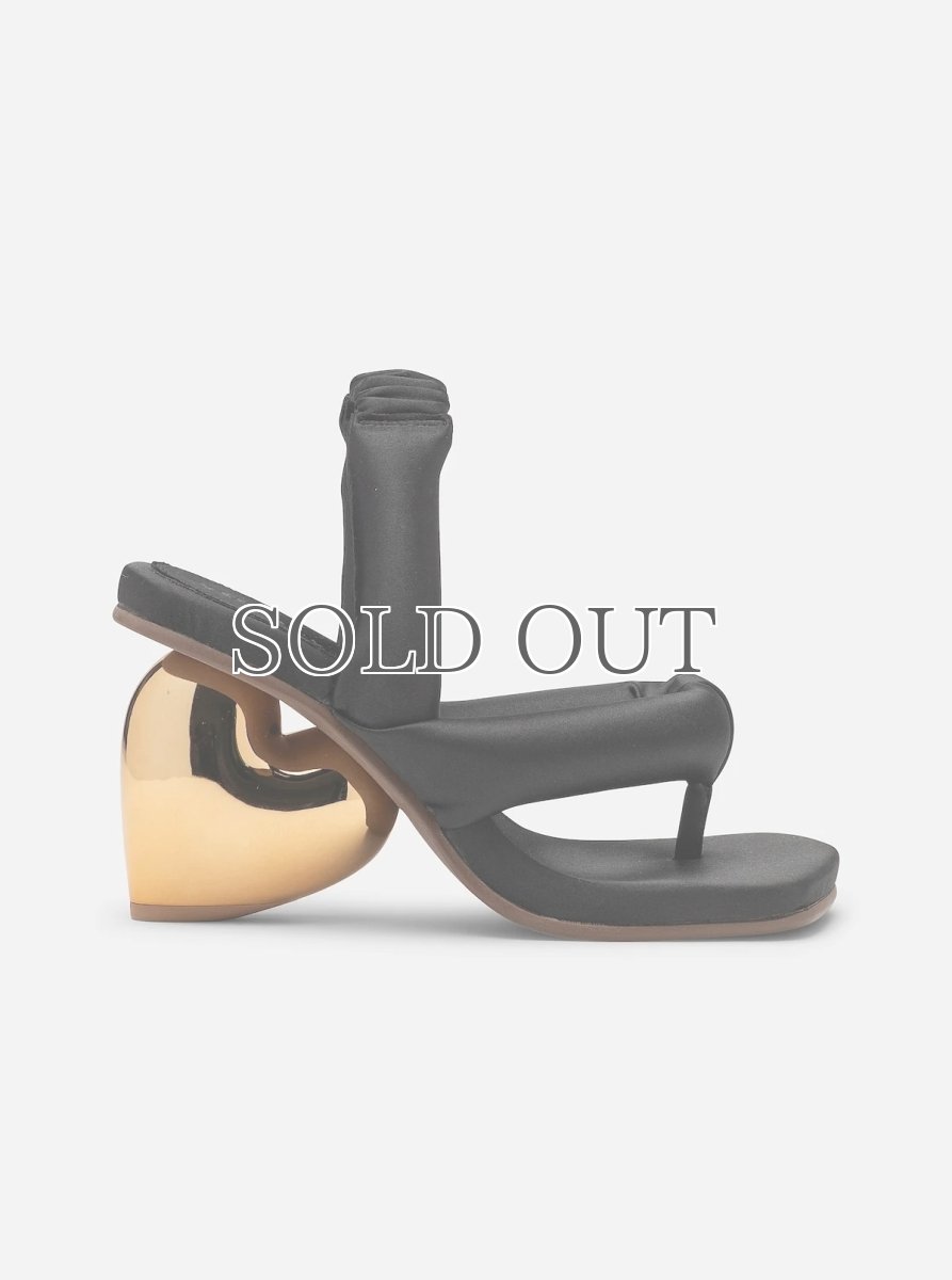 画像1: YUME YUME - Love Heel サンダル - Black Satin /Gold (1)