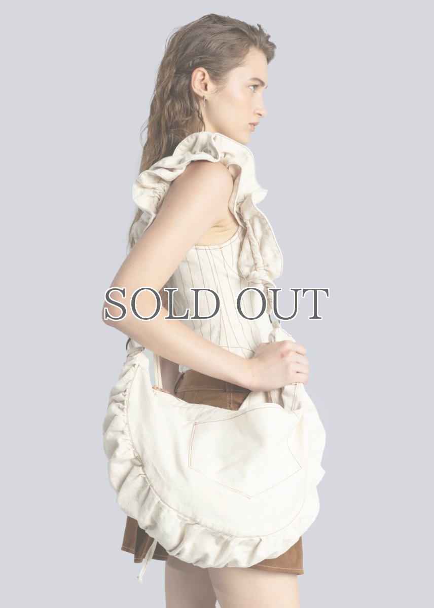 画像1: ESTHE - Ruffle Denim Crossbody Bag  クロスボディデニムバッグ - Off White (1)