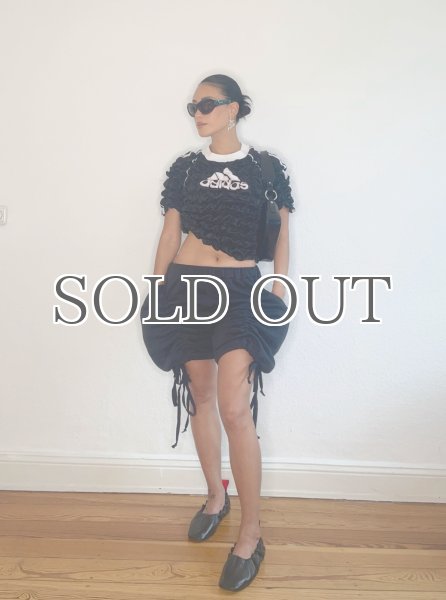 画像9: CELESTE BURGOYNE - THE RUCHED SPORTS TEE バブルスポーツTシャツ - BLACK (9)