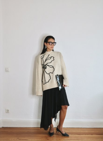 画像13: 【ANOTHER GIRL】Cream Floral Intarsia Oversized Jumper / オーバーサイズニットトップ (13)