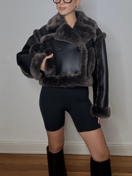 画像7: ［STAND STUDIO］Kristy Faux Shearling Jacket クロップドフェイクシアリングジャケット - Black/Dark Brown (7)