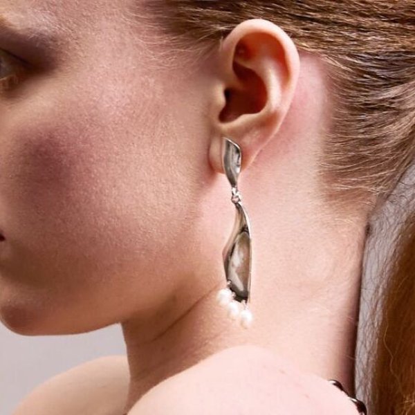 画像1: BIKO - Floret Pearl Dusters フローレ パールダスターピアス - Gold (1)