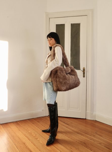 画像16: ［STAND STUDIO］ Livi Faux Fur Tote  ショルダーストラップ付きエコファートートバッグ - Natural (16)