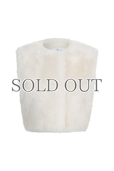 画像2: 【BLOSSOM H COMPANY】SHEARL LAMB VEST／ラムファーベスト [IVORY] (2)