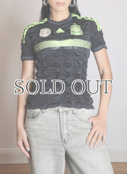 画像4: CELESTE BURGOYNE - THE RUCHED SPORTS TEE バブルスポーツTシャツ - BLACK (4)