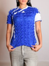 画像5: CELESTE BURGOYNE - THE RUCHED SPORTS TEE バブルスポーツTシャツ - BLUE x WHITE (5)