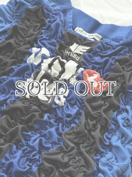 画像3: CELESTE BURGOYNE - THE RUCHED SPORTS TEE バブルスポーツTシャツ - BLUE x BLACK (3)