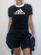 画像1: CELESTE BURGOYNE - THE RUCHED SPORTS TEE バブルスポーツTシャツ - BLACK (1)