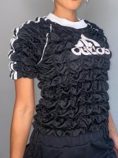 画像2: CELESTE BURGOYNE - THE RUCHED SPORTS TEE バブルスポーツTシャツ - BLACK (2)