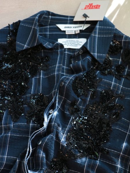画像20: DHRUV KAPOOR - Handcrafted Scooped Hem Shirt  スパンコール刺繍チェックシャツ (20)