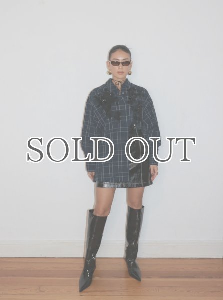 画像12: DHRUV KAPOOR - Handcrafted Scooped Hem Shirt  スクープヘム ビーズ刺繍チェックシャツ (12)