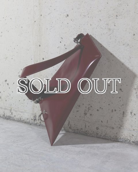 画像13: ［DIENEE］SAUND セミパテントレザーバッグ - Burgundy Semi Patent Leather (13)
