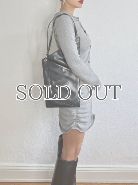 画像4: DIENÉE - DISTRICT  ショルダーレザーバッグ - Black Crush Leather (4)