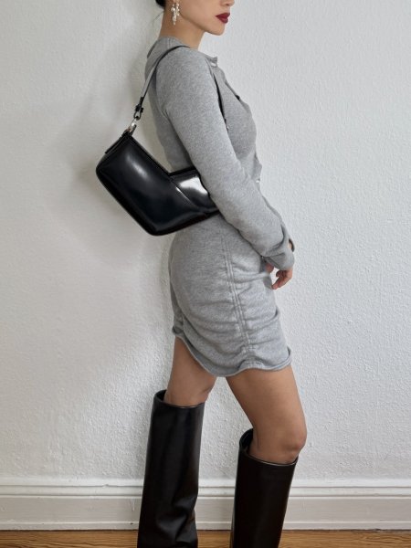 画像9: DIENÉE - VENERE CUBE  キューブ型セミパテントレザーバッグ - Black Semi Patent Leather (9)