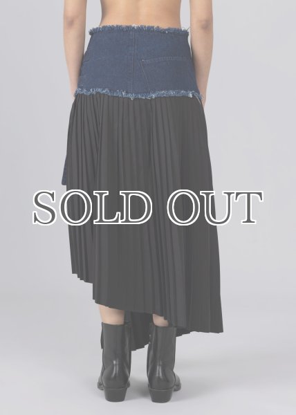 画像7: ESTHE - Pleated Asymmetric Wool and Denim Midi Skirt  デニム x プリーツスカート - Navy/Black (7)