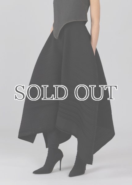 画像5: 【40%OFF】［ESTHE］Asymmetrical Pleated Skirt  アシンメトリープリーツスカート - Black (5)