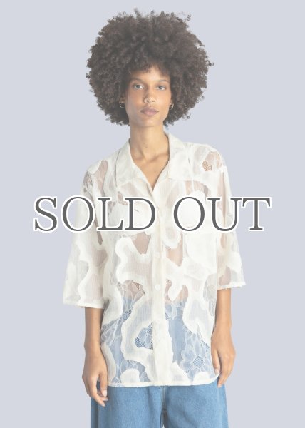 画像6: ［ESTHE］OVER SIZED SHEER LACE SHIRT- CREAM WHITE (6)