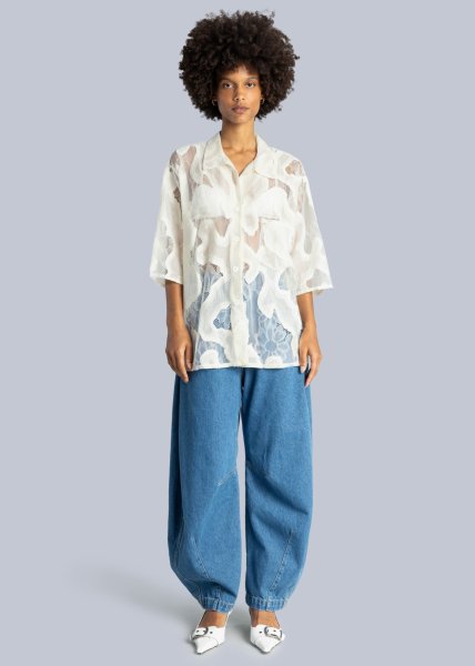 画像10: 【40%OFF】［ESTHE］OVER SIZED SHEER LACE SHIRT  オーバーサイズシアーシャツ - CREAM WHITE (10)