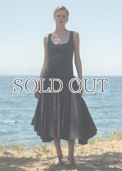 画像1: ESTHE - Ribbed Cotton-Poplin Midi Dress／異素材ミックスワンピース - Black (1)