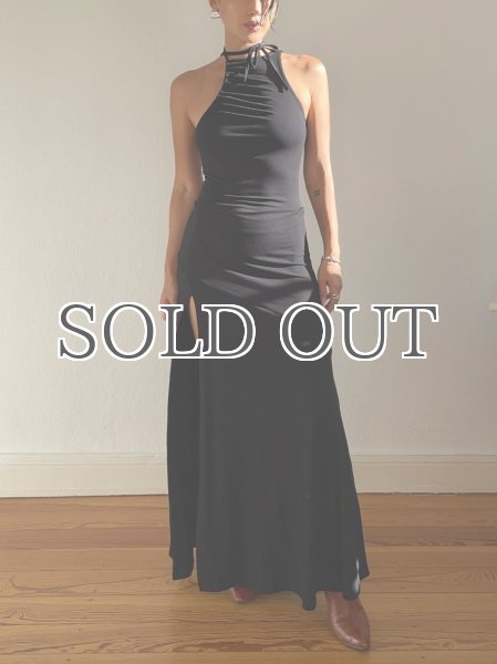 画像4: ESTHE - Asymmetric Neckline Maxi Dress アシンメトリーネックラインドレス- Black (4)