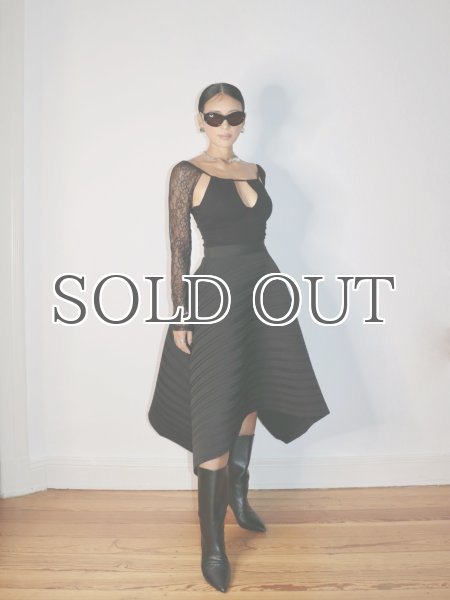 画像17: 【40%OFF】［ESTHE］Asymmetrical Pleated Skirt  アシンメトリープリーツスカート - Black (17)