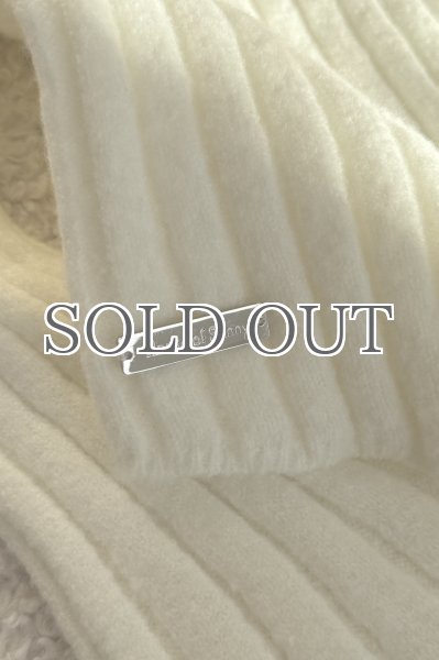 画像14: 【40%OFF】［HOUSE OF SUNNY］ Chunky Rib Top オフショルダーニットトップ - Off White (14)