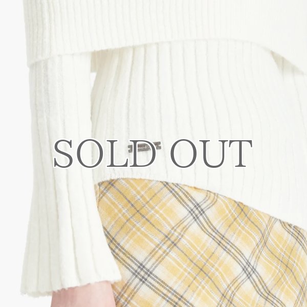 画像6: 【40%OFF】［HOUSE OF SUNNY］ Chunky Rib Top オフショルダーニットトップ - Off White (6)