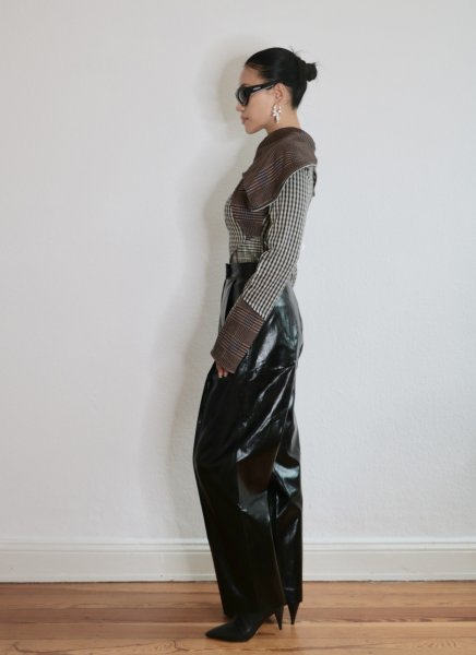 画像9: 【50%OFF】［BLOSSOM H COMPANY］FOIL PINTUCK PANTS／フォイルハイウェストタックパンツ [BLACK] (9)