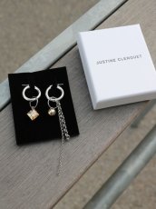 画像9: 【JUSTINE CLENQUET】QUEEN EARRING /アシンメトリーチャームピアス［SILVER x GOLD］ (9)