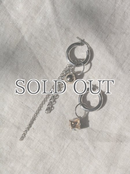 画像3: 【JUSTINE CLENQUET】QUEEN EARRING /アシンメトリーチャームピアス［SILVER x GOLD］ (3)