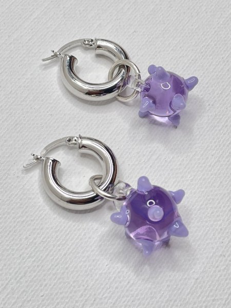 画像3: LEVENS - LA BOMBA HOOP EARRINGS ガラスチャーム付きフープピアス  (3)