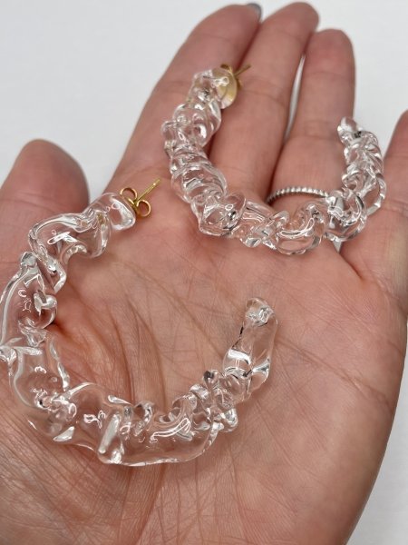 画像5: LEVENS - WAVE HOOP EARRING ガラス製 フープピアス  (5)