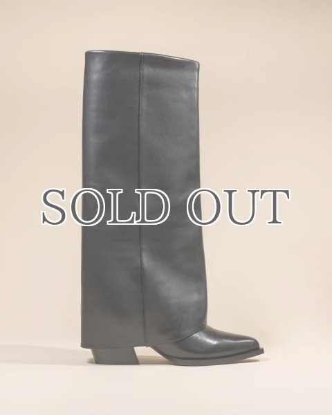 画像2: MI/MAI - JOAN Black Leather Cuff Boots (2)