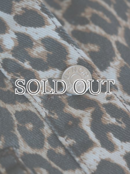 画像17: NORR - Larisa Clean Denim Shirt  レオパードデニムシャツ - Leo print (17)