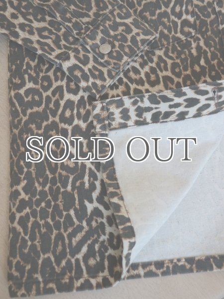 画像18: NORR - Larisa Clean Denim Shirt  レオパードデニムシャツ - Leo print (18)