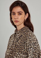 画像3: NORR - Larisa Clean Denim Shirt  レオパードデニムシャツ - Leo print (3)