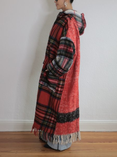 画像16: ［RAVE REVIEW］MARGARET OVER SIZED LEATHER DOUBLE COAT - BLACK / RED (16)