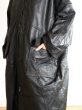 画像18: ［RAVE REVIEW］MARGARET OVER SIZED LEATHER DOUBLE COAT - BLACK / RED (18)