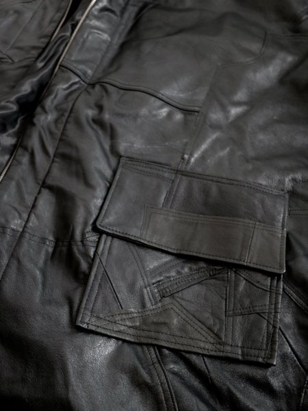 画像20: ［RAVE REVIEW］MARGARET OVER SIZED LEATHER DOUBLE COAT - BLACK / RED (20)