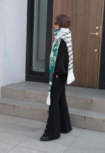 画像10: 50%OFF【RED SEPTEMBER】JACGUARD SCARF WITH FRINGED END／フリンジエンドニットスカーフ［MULTI］ (10)