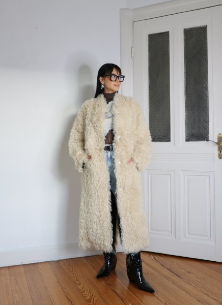 画像11: ［STAND STUDIO］Carolina Coat  カーリーエコファーコート - Off White (11)