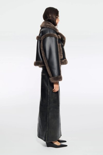 画像4: ［STAND STUDIO］Kristy Faux Shearling Jacket クロップドフェイクシアリングジャケット - Black/Dark Brown (4)
