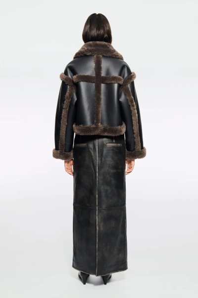 画像5: ［STAND STUDIO］Kristy Faux Shearling Jacket クロップドフェイクシアリングジャケット - Black/Dark Brown (5)