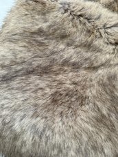 画像14: STAND STUDIO - Livi Faux Fur Tote  ショルダーストラップ付きエコファートートバッグ - Natural (14)